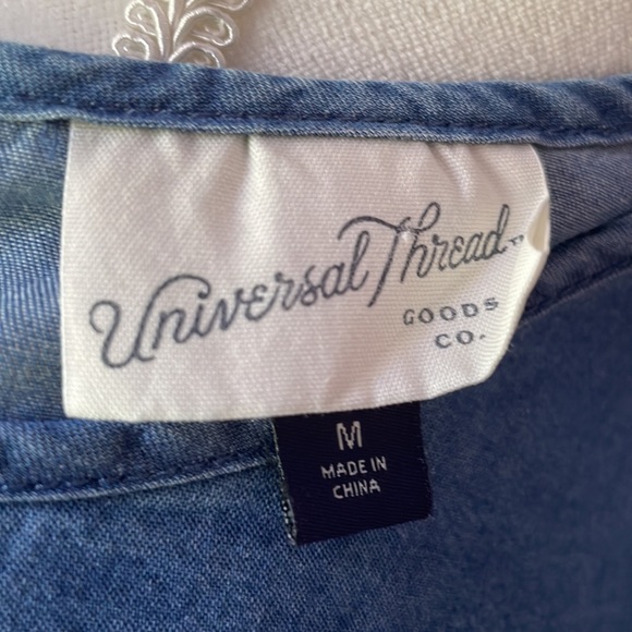 Universal Thread Tunic - Picture 4 of 6